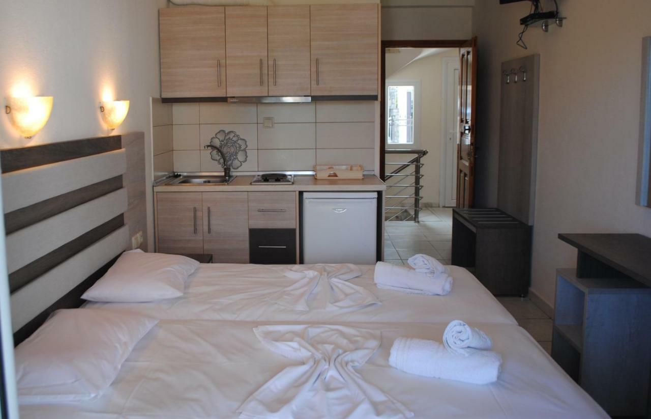 Anna Rooms Neos Marmaras Exteriör bild